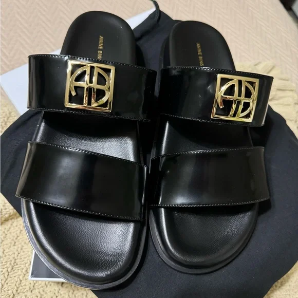 Anine Bing Parker monogramed leather shiny slides - Picture 5 of 11